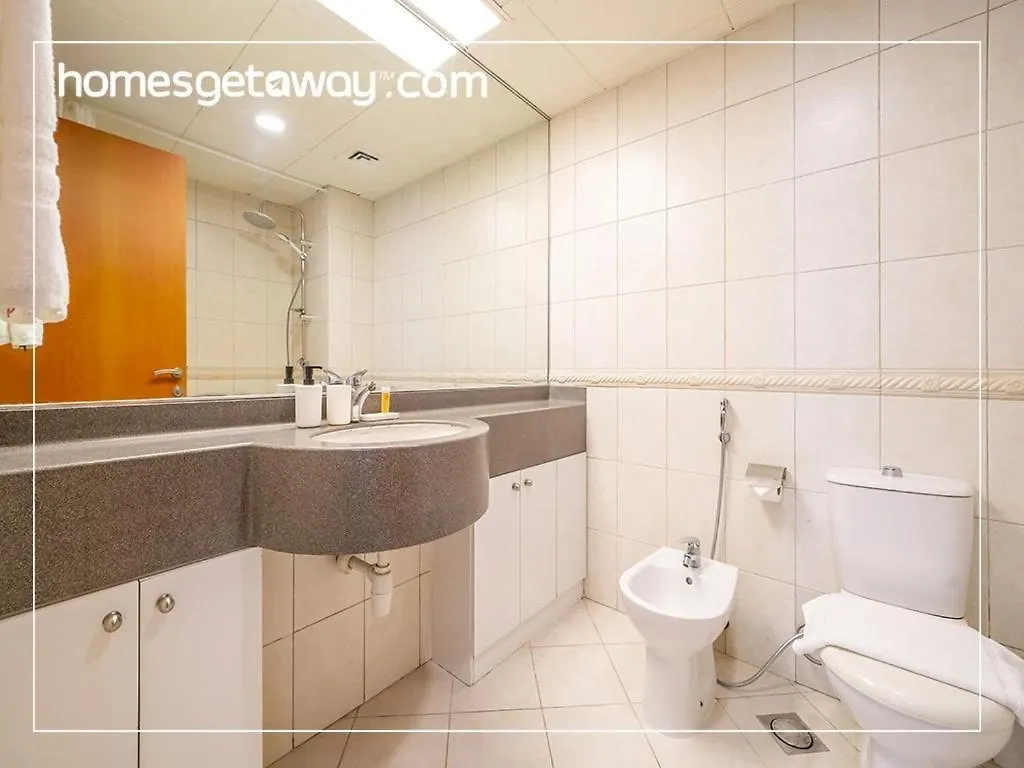 Spacious 4-Br In Horizon Tower, Marina Dubai Villa