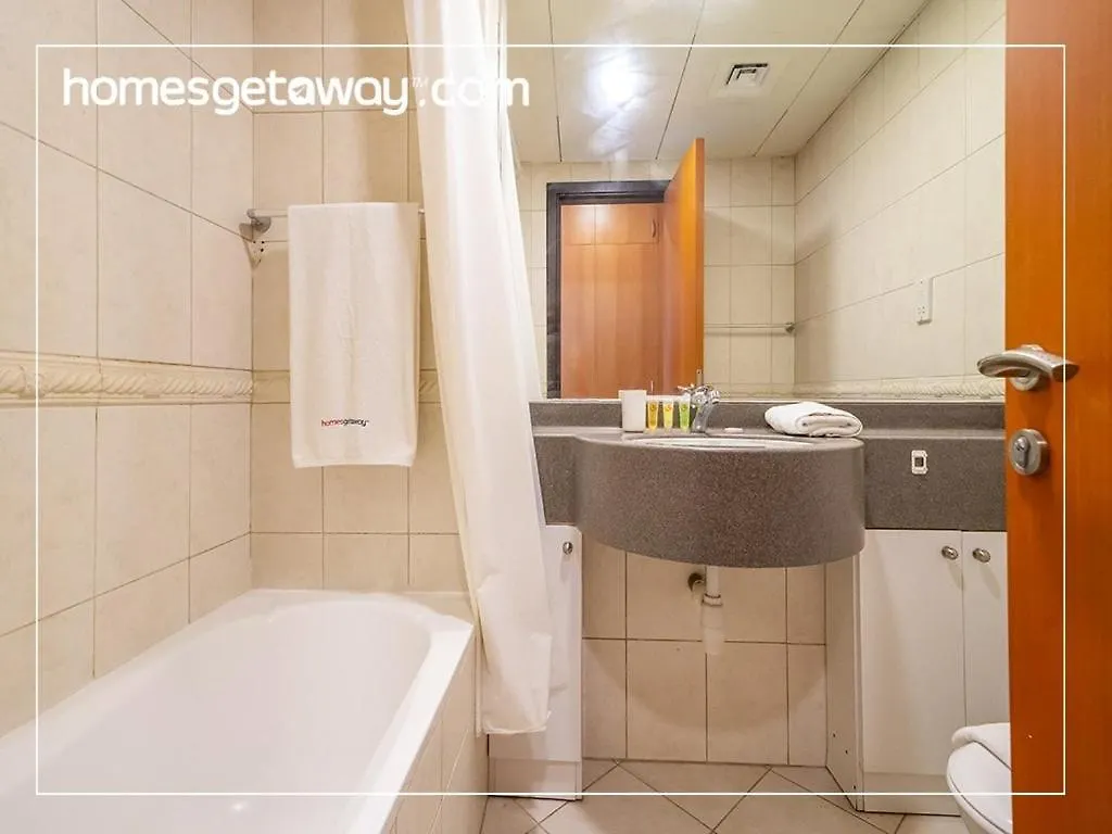 Villa Spacious 4-Br In Horizon Tower, Marina Dubai